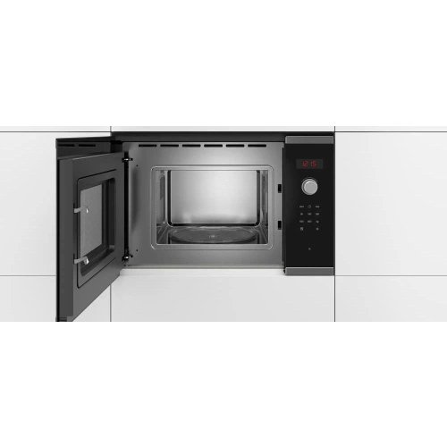 Встраиваемая микроволновая печь Bosch BFL523MS0