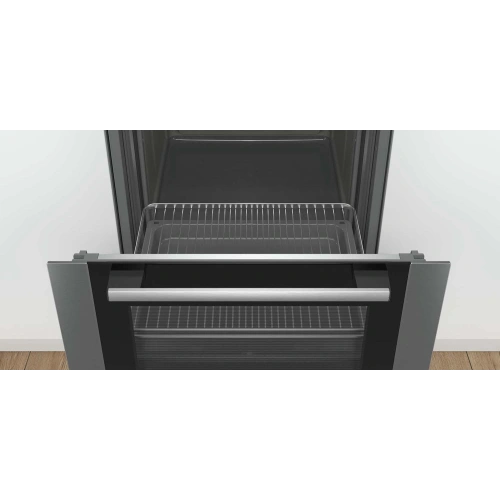 Духовой шкаф Bosch HBB356BS0R