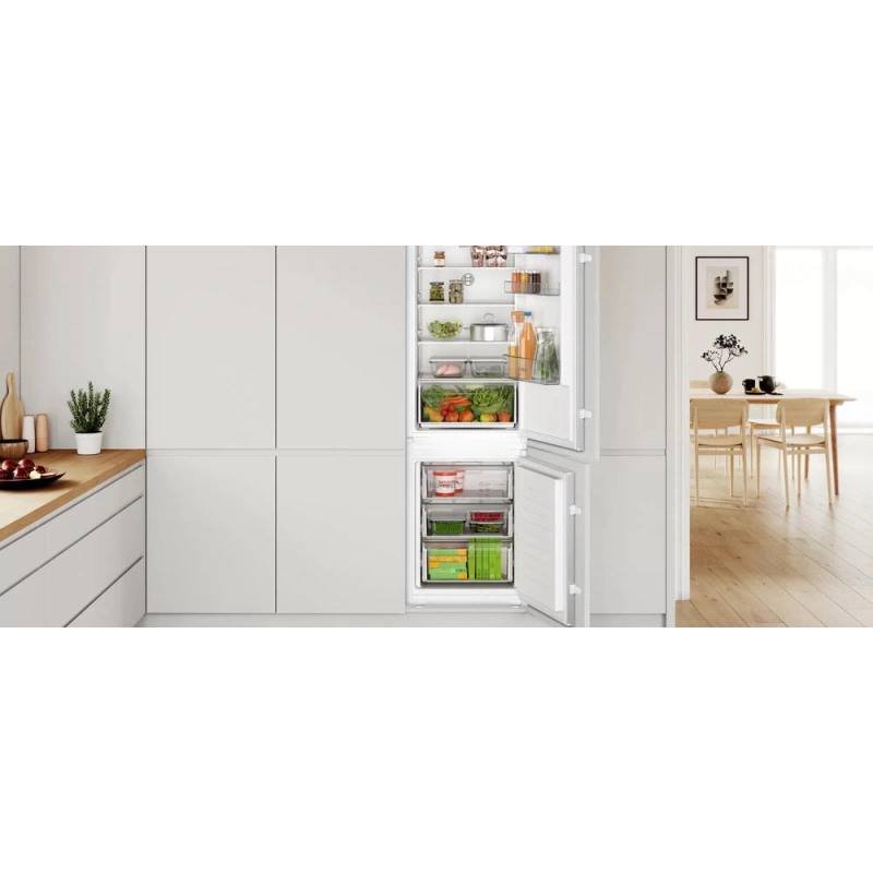 Встраиваемый двухкамерный холодильник Bosch KIN86NSE0