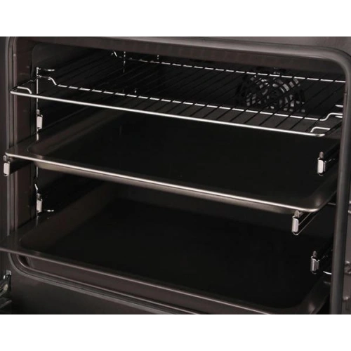 Духовой шкаф Bosch HBG 43T450