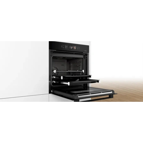 Духовой шкаф Bosch HSG856XC1